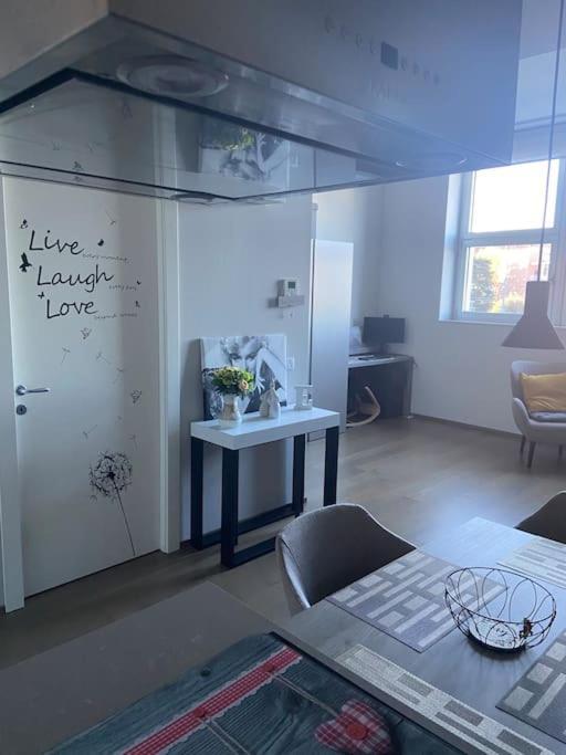 Ferienwohnung Bilocale - Smart Working Mailand Exterior foto